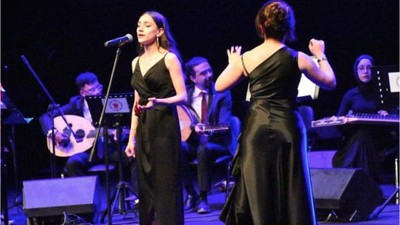 Balıkesir'in Sahnesinde Türk Halk Müziği Yankılandı