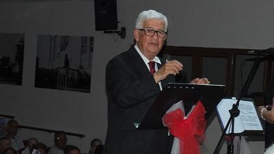 80 Yaşındaki Şef Atatüre’den Müzik Aşkıyla Dolu Bir Koro