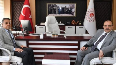 Balıkesir Valisi Şehir Gelişimi İçin İl Müdürüyle Buluştu