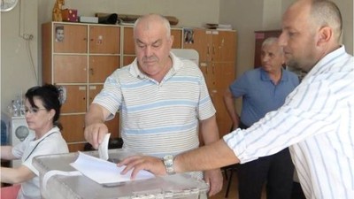 Balıkesir'de Çifte Vatandaşlar Sandık Başında