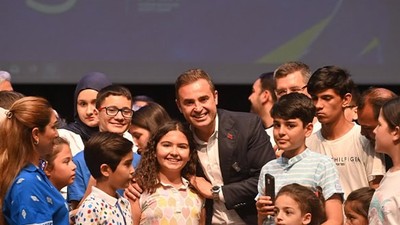 Balıkesir'de Çocuklar Teknoloji İle Büyüyorlar