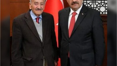 Balıkesir'in 93 Yaşındaki Muhtarı Hayata Veda Etti