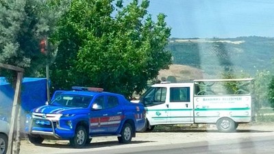 Bandırma-Karacabey Yolunda Erkek Cesedi Bulundu
