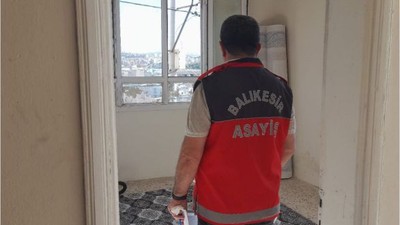 Delilleri Çaydanlığa Attı!