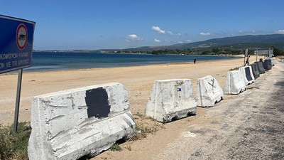 Erdek Belediyesi’nden Beton Barikat Tartışması