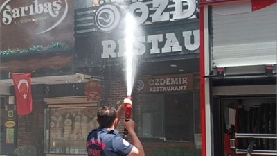 Lokanta Bacası Alev Aldı!