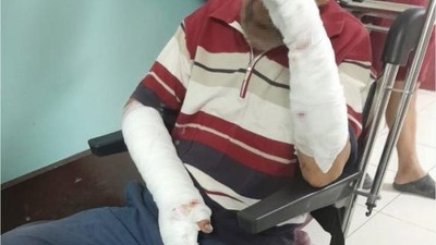 Manyas'ta Yaşlı Adama 5 Köpek Saldırdı!