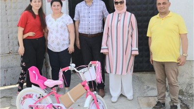 Susurluklu Çocuklar Karne Hediyelerine Kavuştu