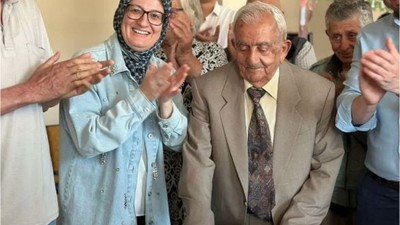 Belgin Uygur Huzurevi'nde Babalar Gününü Kutladı