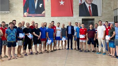 Balıkesir'de Yüzme Bilmeyen Kalmıyor