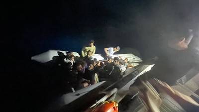 Ayvalık Açıklarında 35 Düzensiz Göçmen Yakalandı