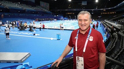 Bakan Bak'tan Paris'te Milli Sporculara Ziyaret