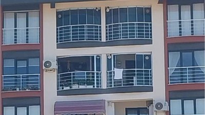 Balıkesir'de 12 Yaşındaki Çocuk 5'inci Kattan Düştü