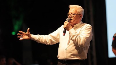 Burhaniye Belediye Başkanı Deveciler'den Tüm Personele Teşekkür