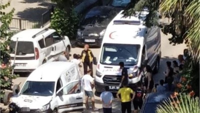 Erdek'te Kaza! 1 Çocuk Hastaneye Kaldırıldı