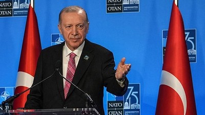 Erdoğan'dan NATO Zirvesi'nde Yoğun Diplomasi Trafiği