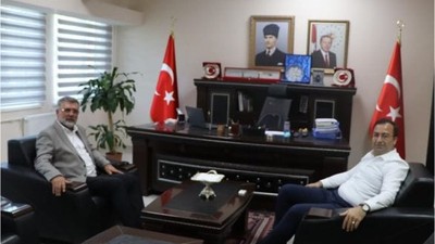 Yeni Kepsut Kaymakamı Görevine Başladı