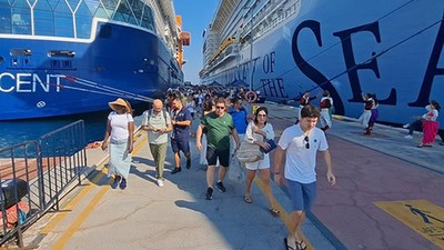 Kuşadası'nda Kruvaziyer Hareketliliği