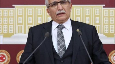 Yavuz Subaşı'ndan Namık Tan'a "Mavi Vatan" Tepkisi