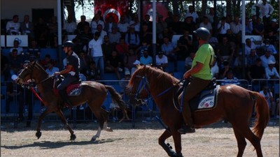 Susurluk Geleneksel Rahvan At Yarışları İlgi Gördü