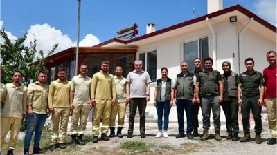 Kemal Kayıran'dan Yangın Ekibine Moral Desteği