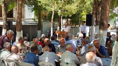 Vali Ustaoğlu Mezunlar Gününde Eski Mezunlarla Buluştu
