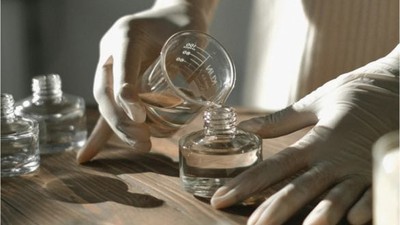 5 Adımda Kişisel Tarzınızı Yansıtan Kokuyu Bulun!