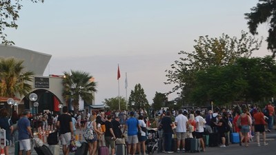 Ayvalık'tan Midilli’ye Tatilci Akını Yaşandı