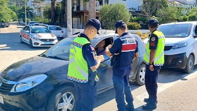 Balıkesir'de 1077 Araca Emniyet Kemeri Denetimi