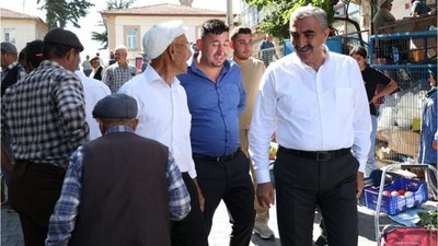 Başkan Gaga Pazarın Nabzını Tuttu