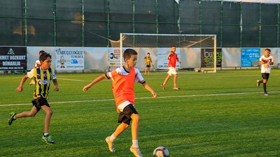 Burhaniye Belediyespor Yeni Sezon Hazırlıklarına Başladı