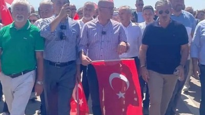 CHP'li Köybaşı, "Çiftçi dertli; geçinemiyor,"