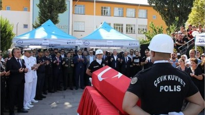 Edremit'te Komiser Yardımcısı Toprağa Verildi