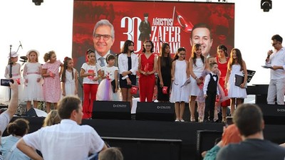 Genç Yetenekler Bandırma'da 30 Ağustos'a Renk Kattı