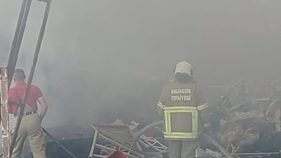 Gömeç’te Hurdalıkta Çıkan Yangın Korkuttu