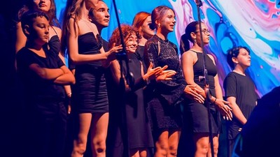 MOD10 Akçay’da Muhteşem Bir Konser Verdi