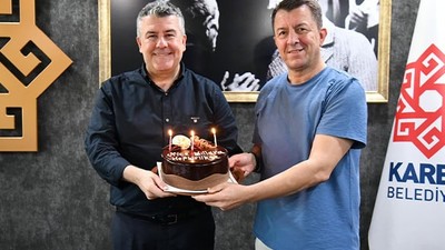 Muhtarlardan Başkan Akbıyık’a Doğum Günü Kutlaması