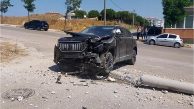 TOGG Motosikletle Çarpıştı: 2 Yaralı
