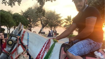 Ören Sahilinde Pegasuslu Gezi