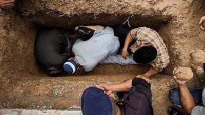 11 Kişi Balıkesir'de Toprak Altına Gömüldü