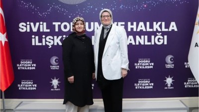UID Hollanda Kadın Kolu Genel Merkezde