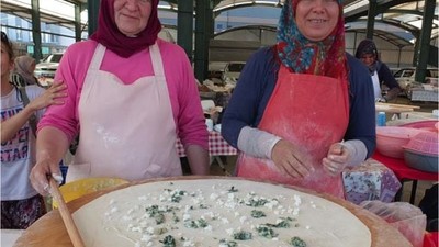 Bigadiç'te Kadınlar Ekonomiye Can Veriyor