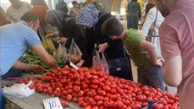 Pazarda Domates Savaşı: Sofralık mı, Salçalık mı?