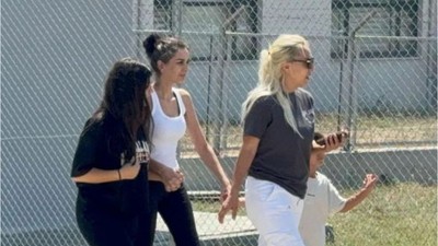Dilan Polat Çıktığı Gibi Bakın Ne Yaptı