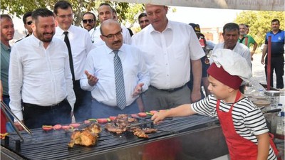 Vali Ustaoğlu'ndan Bigadiç Panayırına Destek