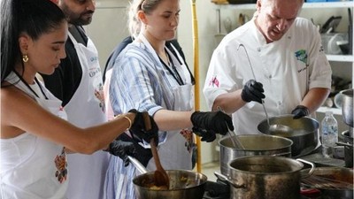 12 Uluslararası Öğrenci Türk Mutfağını Balıkesir'de Öğrendi