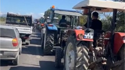 Çiftçiler Balıkesir Bursa Yolunu Kapattı