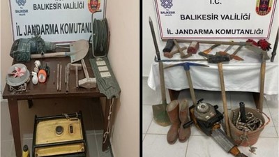 Balıkesir'de İzinsiz Kazı Operasyonu: 5 Şüpheli Tutuklandı