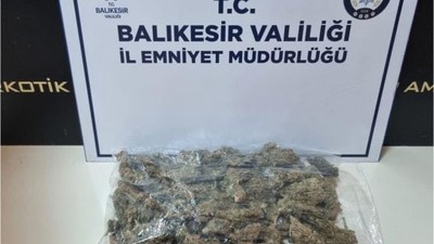 Balıkesir'de Şüpheli 265 Gram Esrarla Yakalandı