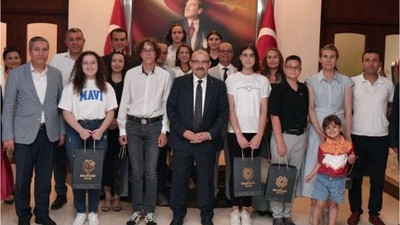 Balıkesir LGS Türkiye Birincilerini Kutladı